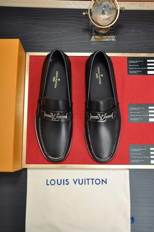 Picture of Louis Vuitton Shoes _SKULVsz38-45hnh033514519